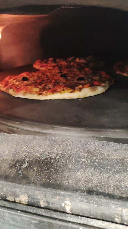 Pizza de La Tour de Pizz Authentique Piz à Mauguio
