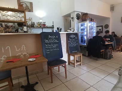 Pizza de Piccola falco (villa falco) à Mauguio
